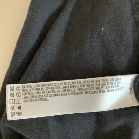 Forever 21 Size Large Silent Madness Black Graphic Tee. Preloved - Picture 6 of 6